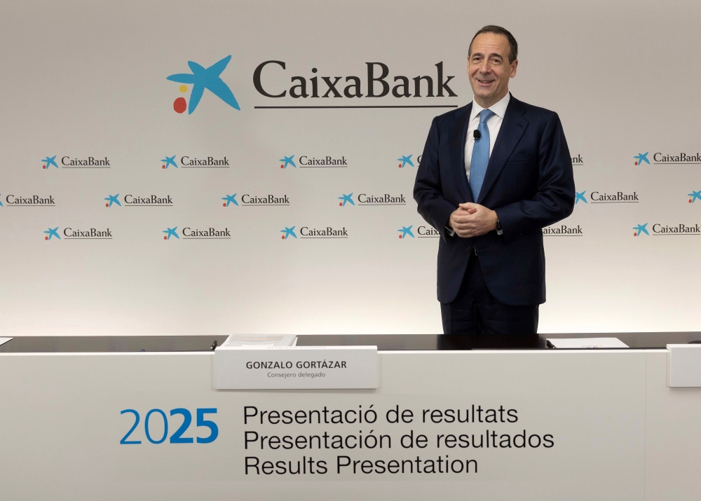 El conseller delegat de CaixaBank, Gonzalo Gortázar, durant la roda de premsa de presentació de resultats 2025.