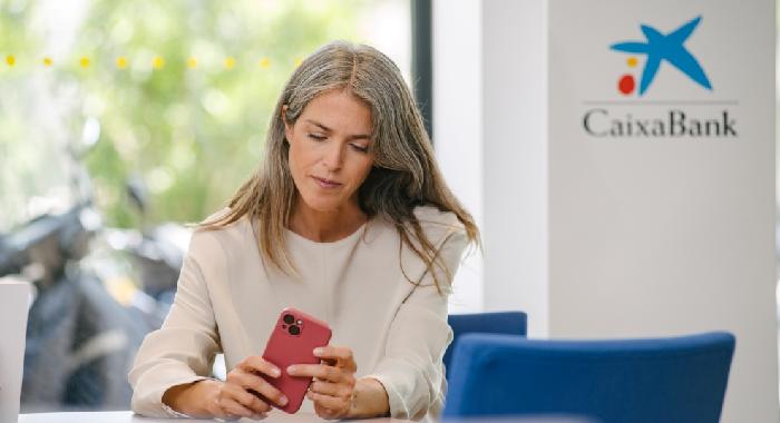 CaixaBank refuerza su liderazgo en pagos móviles con 9,25 millones de usuarios en Bizum y más de un 30% de cuota de mercado