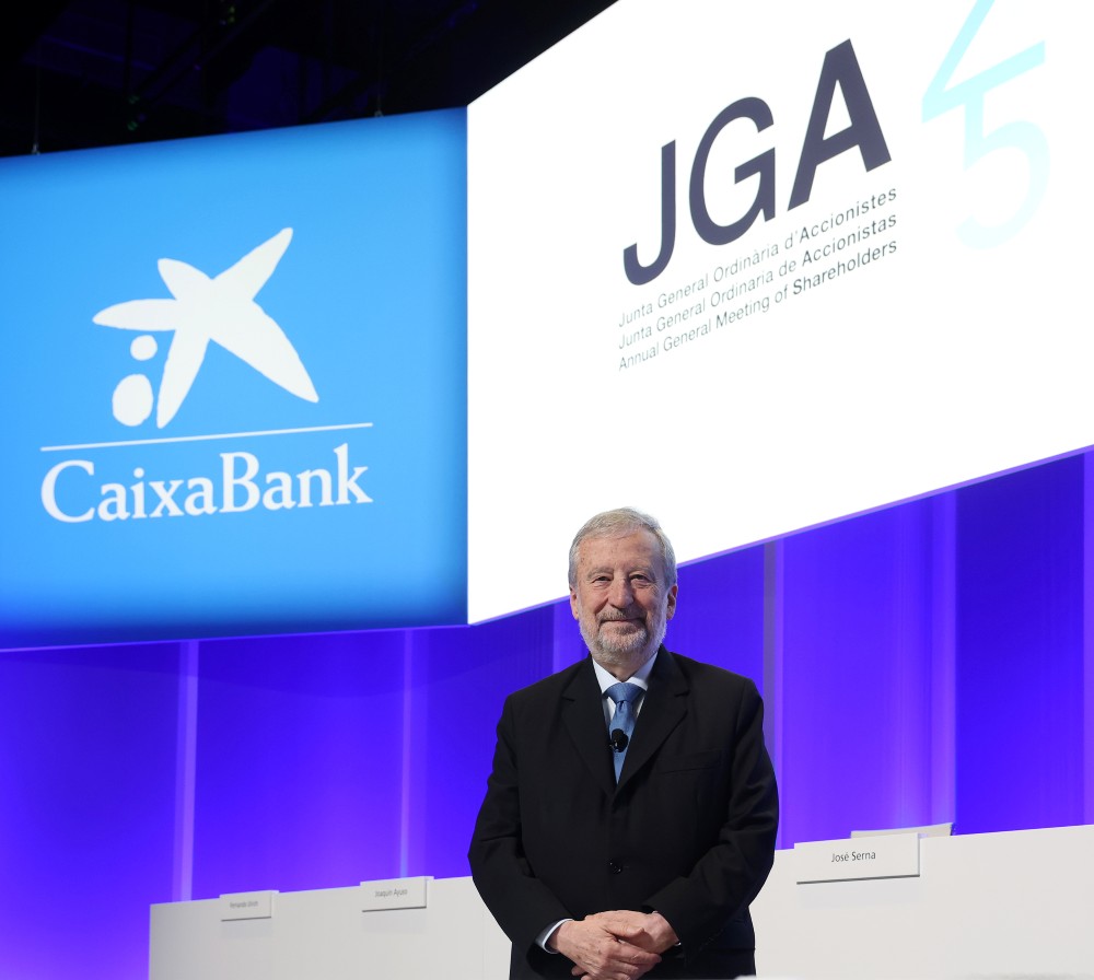 El presidente de CaixaBank, Tomás Muniesa, en la Junta General de Accionistas 2025 de la entidad