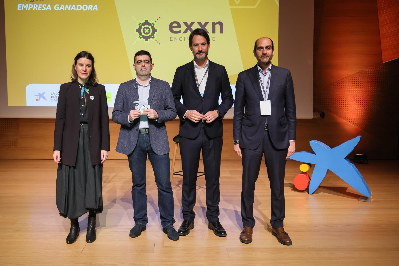 Carolina Rodriguez,  consejera delegada de Enisa, Javier Cortés, CEO de EXXN Engineering, Carlos Sanchez, director comercial de Empresas de la Territorial Ebro de CaixaBank y Daniel Rey, director gerente del Instituto Aragonés de Fomento (IAF) y vicepresidente de la Fundación Aragón Emprende. 