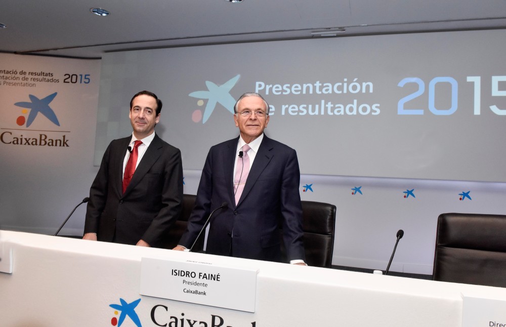 CaixaBank obté un benefici de 814 milions (+31,4 %) el 2015 i reforça la seva posició com l'entitat líder del mercat espanyol