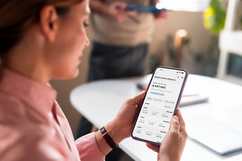 La nova versió de l’app facilita l’accés a la informació rellevant.