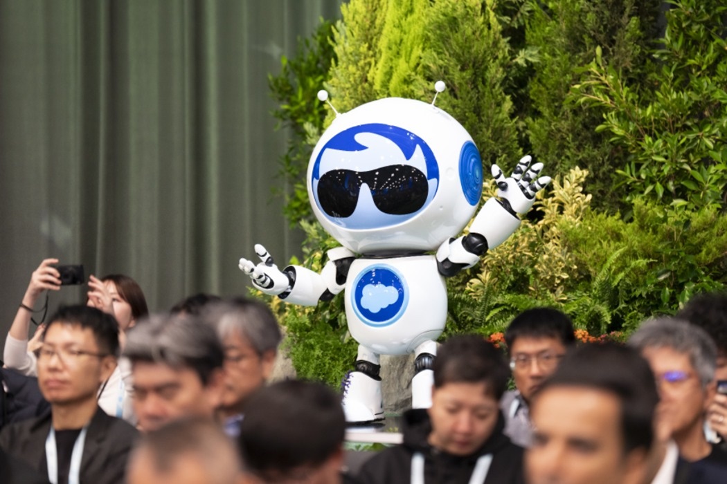 Un robot en Dreamforce 2025.