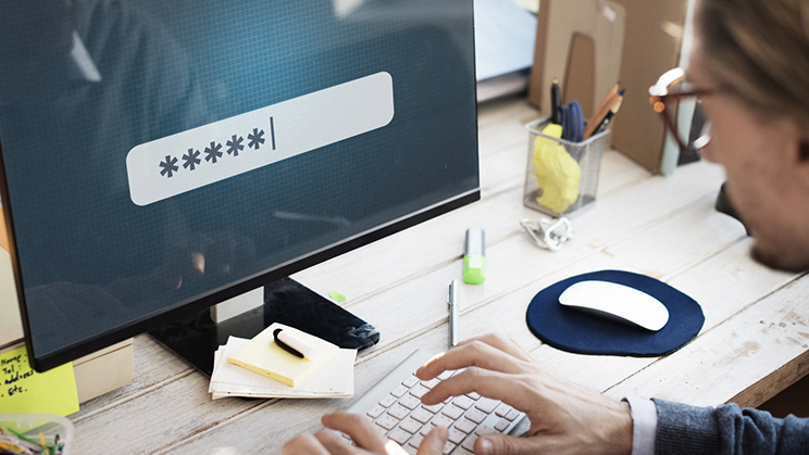 Elegir una contraseña segura y fácil de recordar