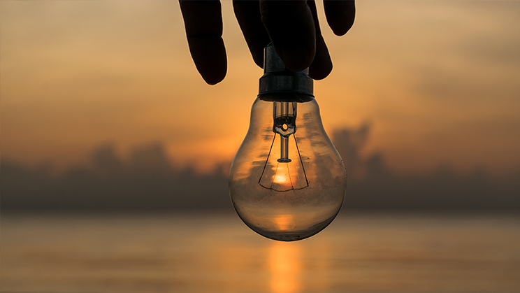 El fin de las bombillas halógenas