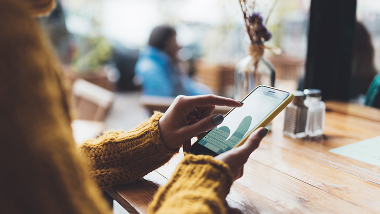 Trucs per fer servir el teu mòbil de manera saludable