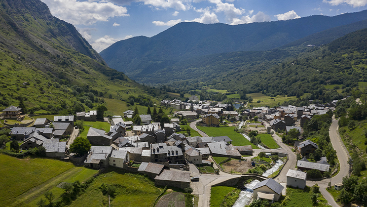 Ruta para Perderse n.º 11: de Vielha a la Pobla de Segur