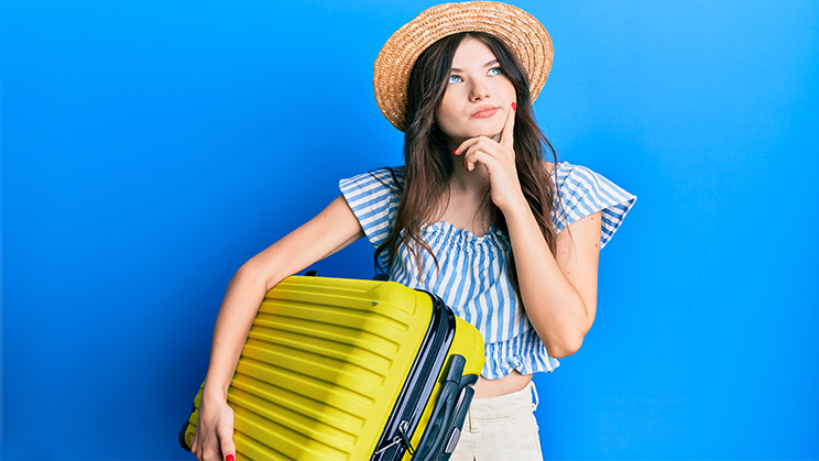 Canvi de divises: a Espanya o al país de destí?