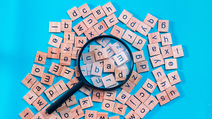 Del aval al testamento: 13 términos que debes conocer si has heredado un producto bancario