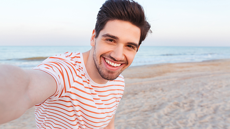 Cuánto dinero cuesta ser feliz en España