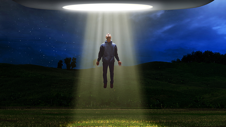 D'abduccions a somriures les 7 pòlisses més curioses