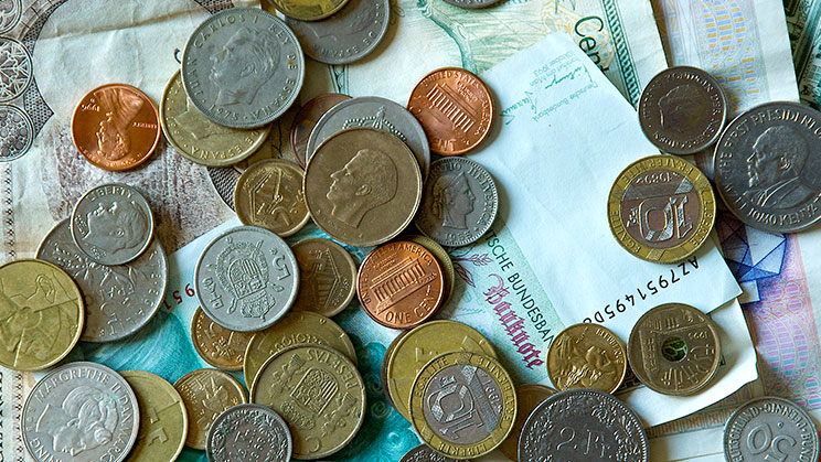 Las monedas que dijeron adiós con la llegada del euro