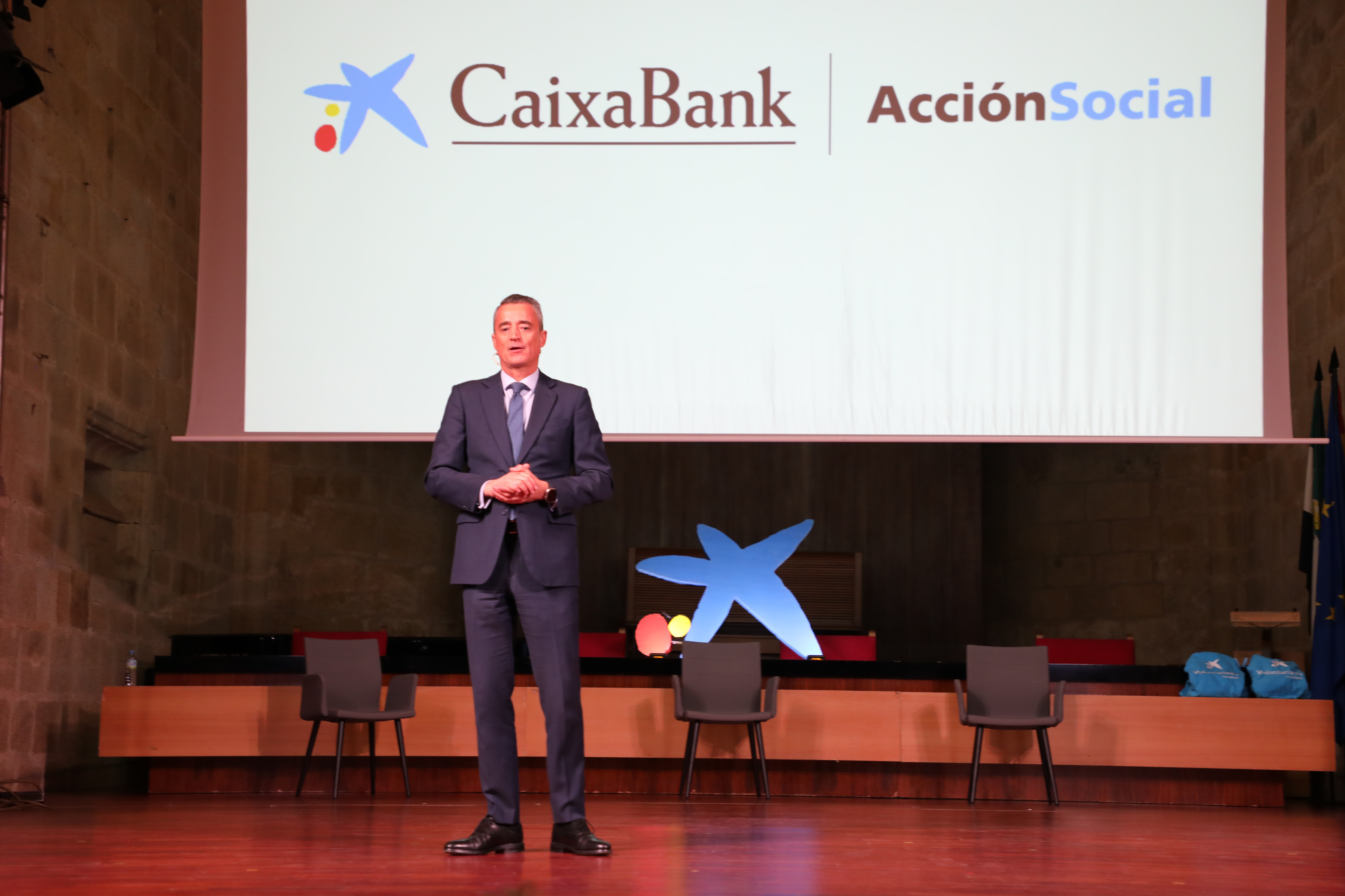 Encuentro de Acci&oacute;n Social en C&aacute;ceres