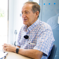 Retrato de &Aacute;ngel Garc&iacute;a, autor (o autora) de la cita