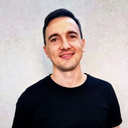 Retrato de Mois&eacute;s Cuenca, autor (o autora) de la cita