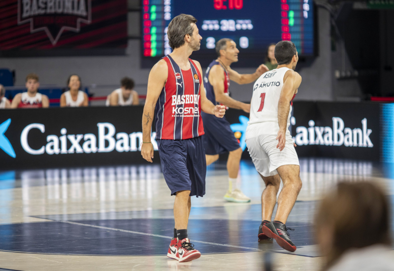 Uno de los momentos del partido